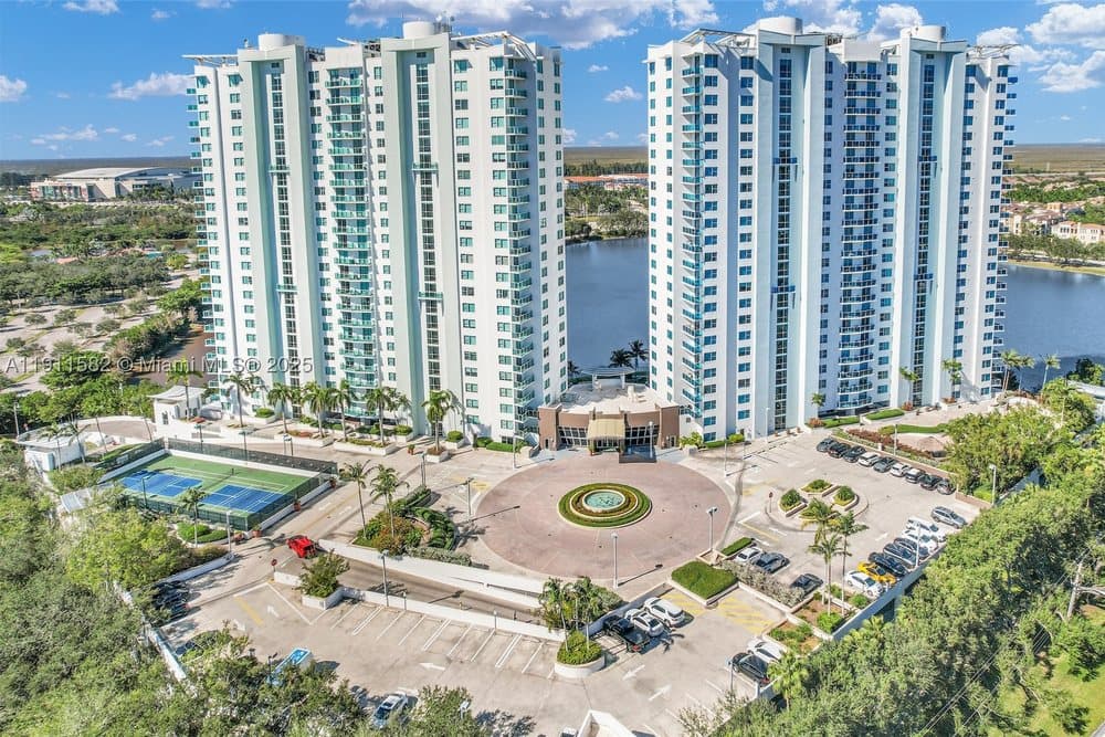 2681 N Flamingo Rd #1903S, Sunrise, FL 33323