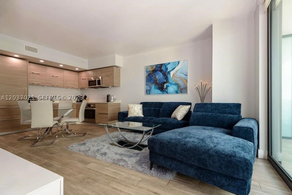 1300 S Miami Avenue #3908, Miami, FL 33130