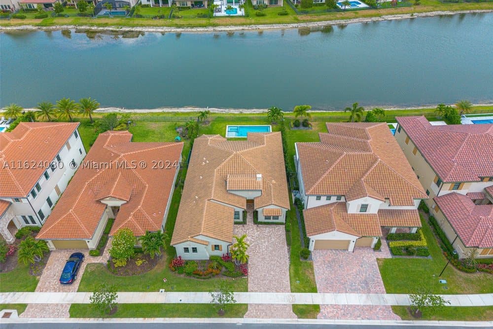 12045 Lake Trail Ln, Parkland, FL 33076