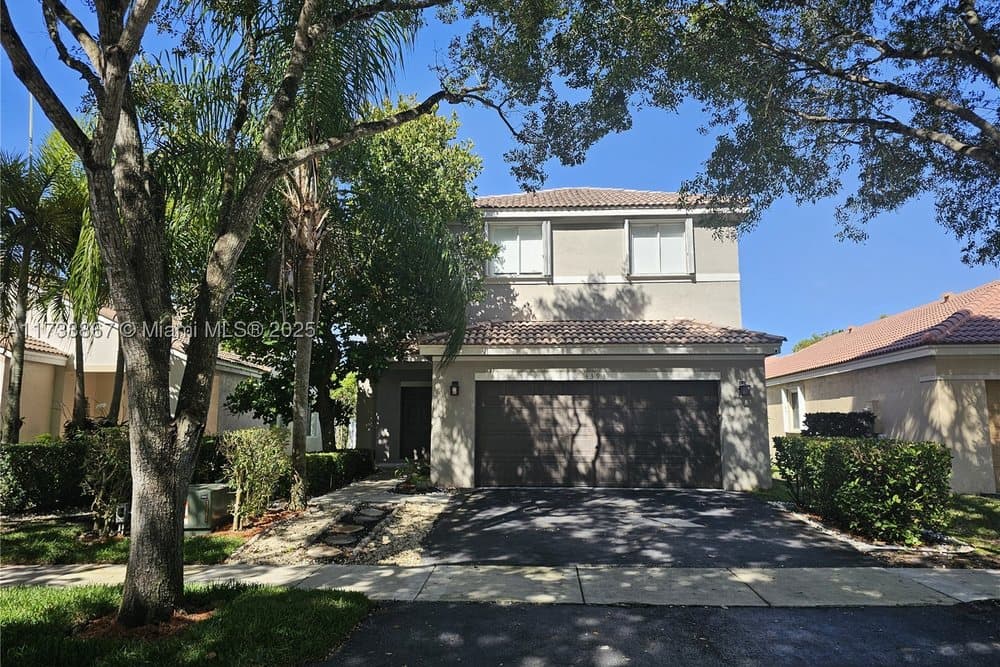 4393 Magnolia Ridge Dr, Weston, FL 33331